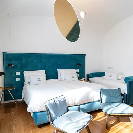 Palazzo Martinelli 4* סורנטו